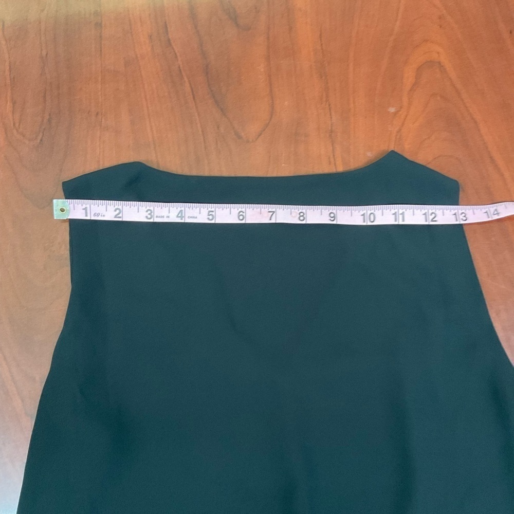 Chico’s V-neck Tank Pleated Front Black V-Neck Lined Flowy Size 6-8 (Chico’s 0) - Picture 6 of 10